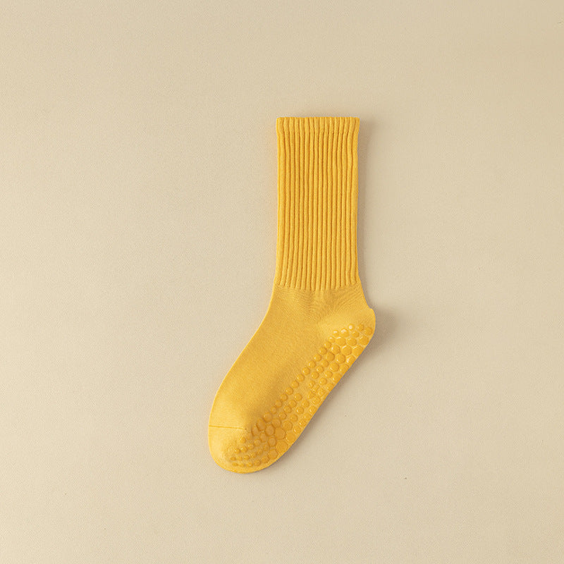 Women's Mid-Calf Yoga Socks Non-Slip Breathable Grip Socks for Pilates & Fitness